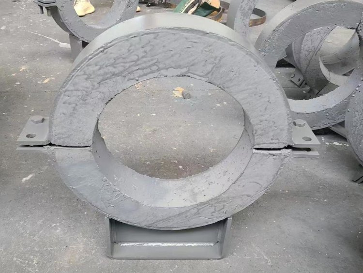 蛭石隔热管托